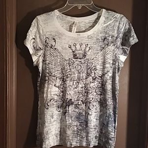 Women's t-shirt